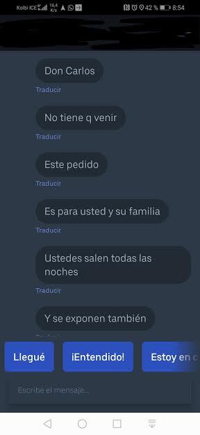 Carlos Chavarría, uber eats, recibe regalo