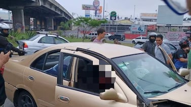 Conductor fue acribillado en circunvalación
