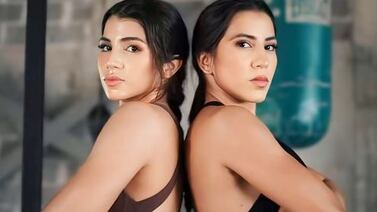 Yokasta Valle y Naomi Valle encienden las redes con fotos en la playa