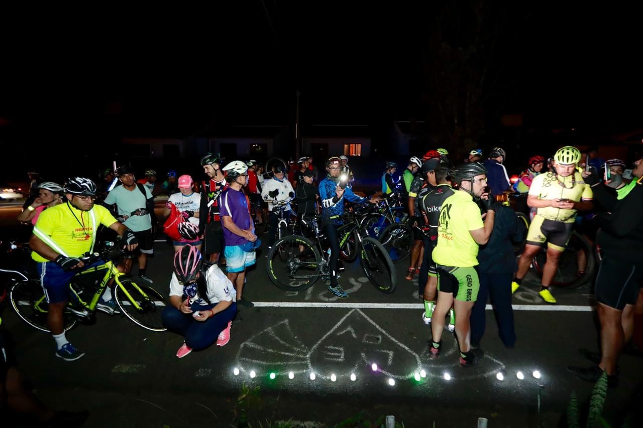 Vigilia de ciclistas para pedir justicia por liberación de hombre condenado por atropello de Lucia Mata. Foto José Cordero.