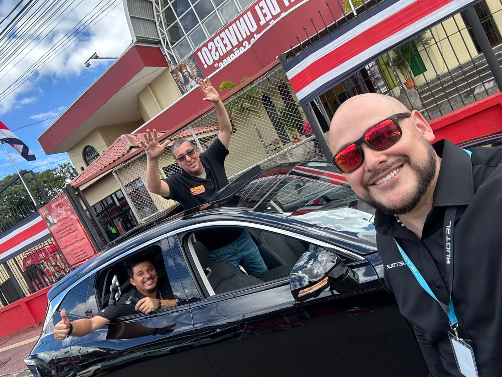 Cuando escuchamos que hay un carro que mantiene su garantía de fábrica por 200 mil kilómetros o 7 años, la verdad nos llamó la atención. Es el modelo Dashing de la marca Jetour
