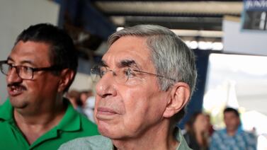 Expresidente Óscar Arias está preocupado por algo que puede meterlo en problemas