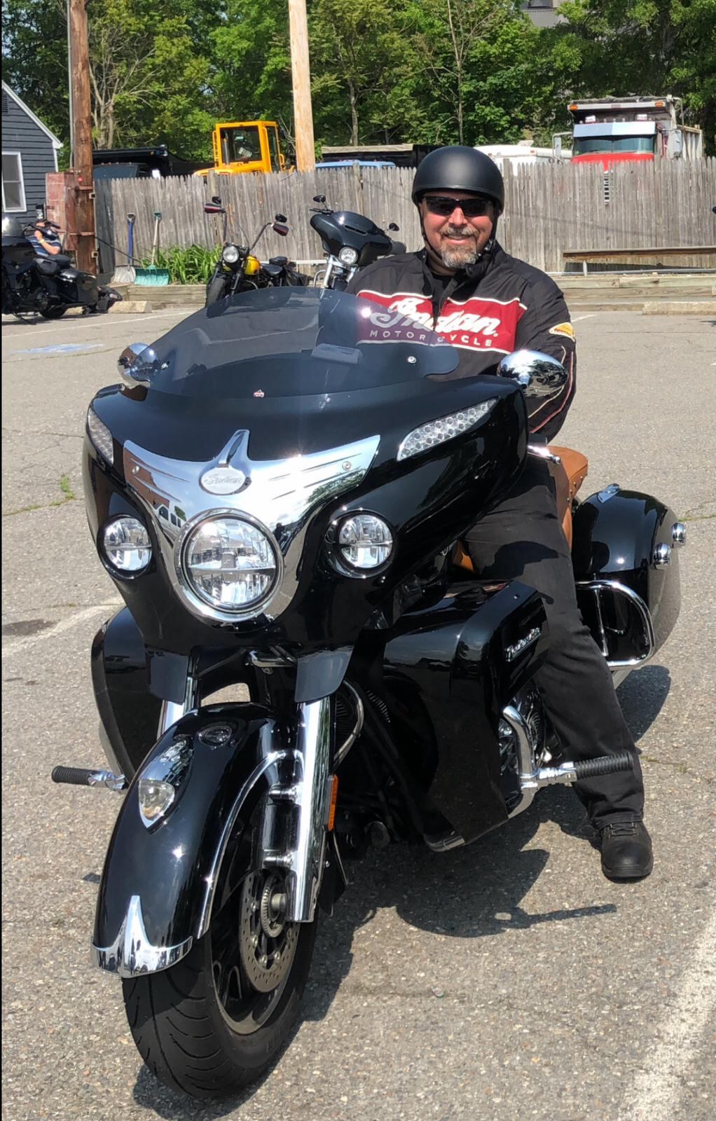 Eduardo Araya Pereira es un tico que vive en Boston y tiene una moto Indian Roadmaster 2015. Foto: Cortesía.
