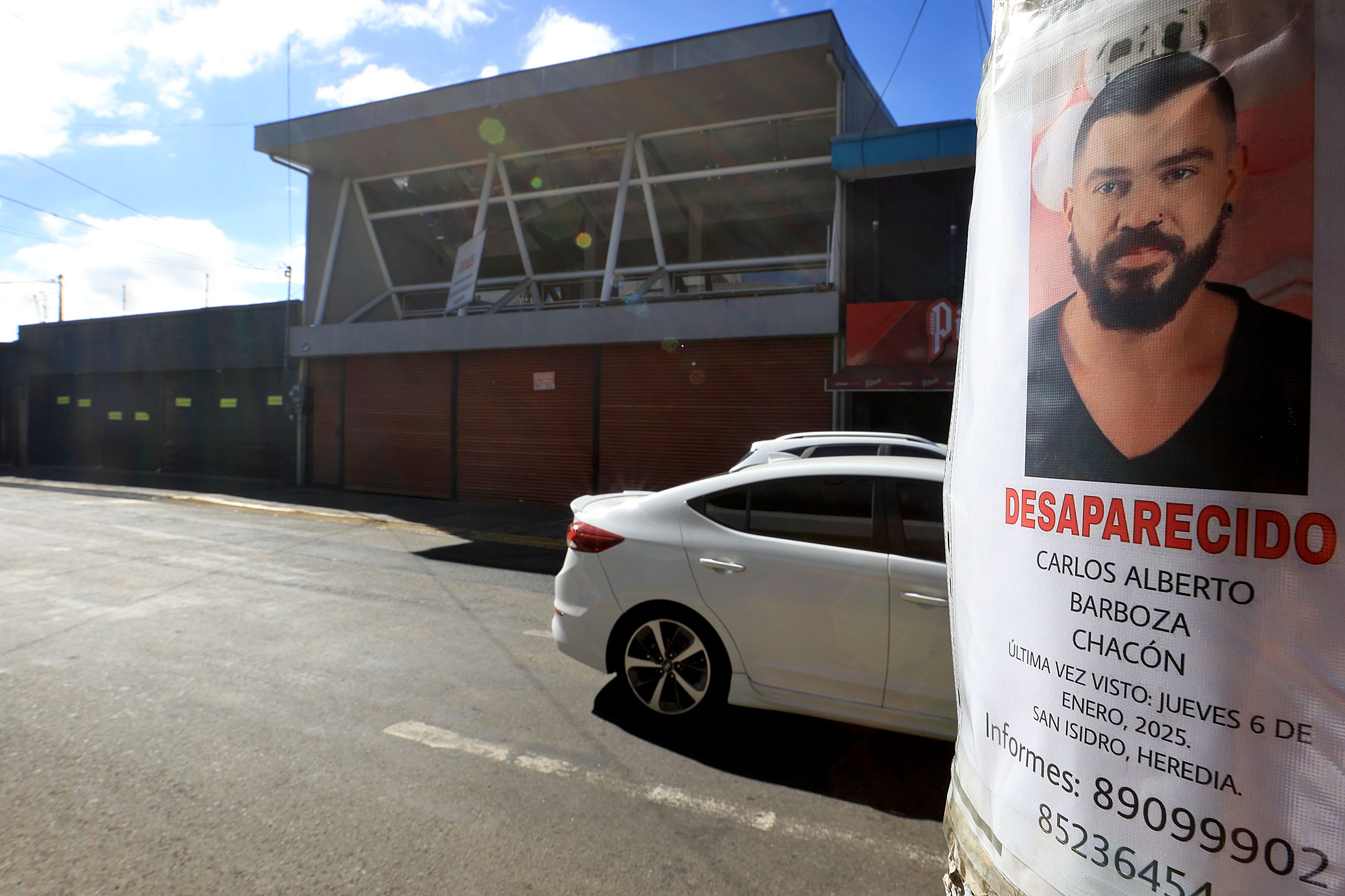 Bar donde aparecieron cuerpos de primos desaparecidos