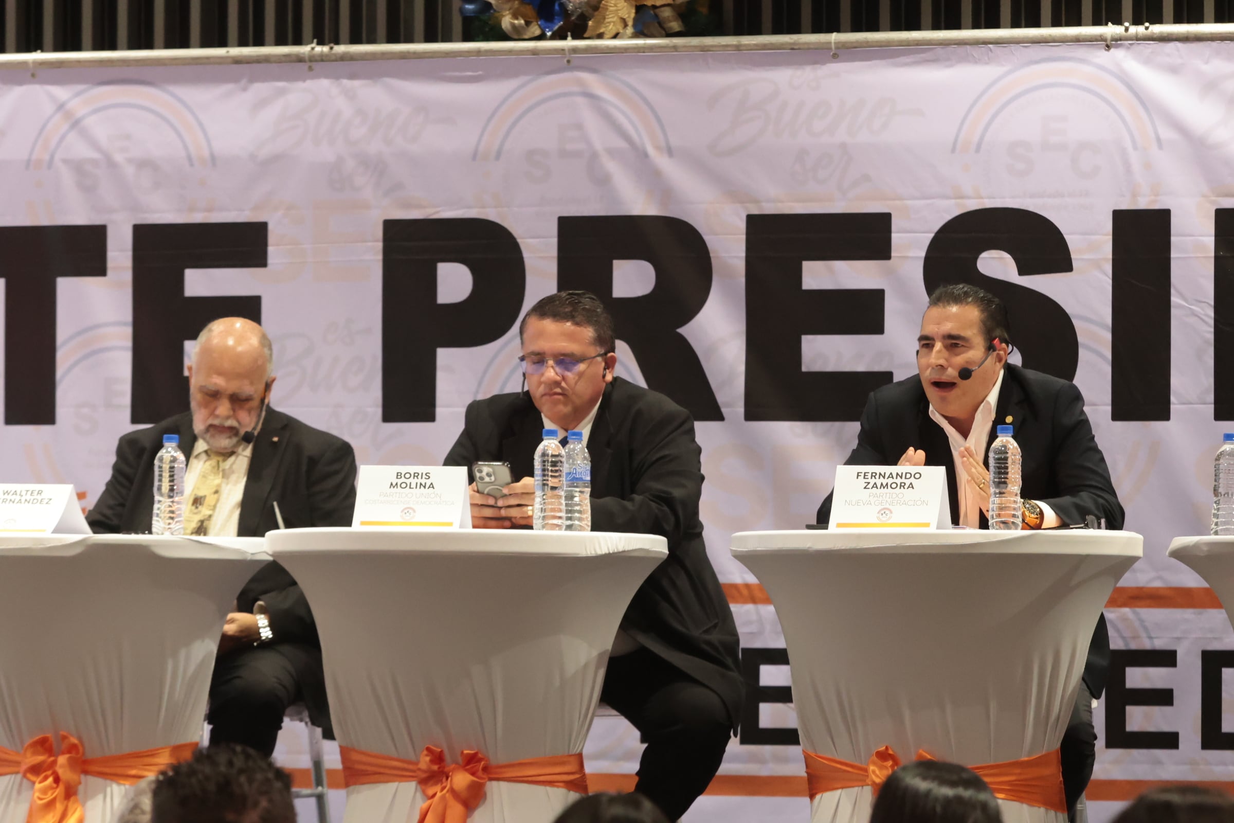 Debate de candidatos presidenciales sobre el futuro de la educación