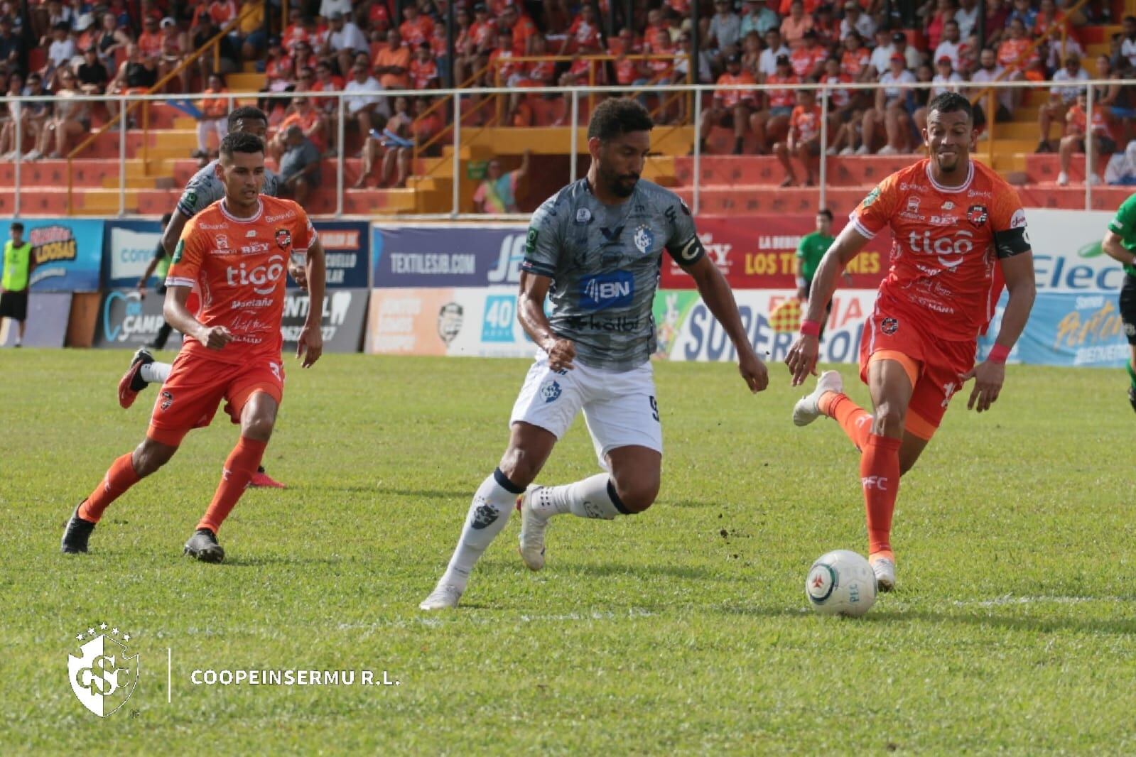 Puntarenas FC vs. Cartaginés
Torneo Apertura 2023
Marcel Hernández
8 de octubre 2023
Cortesía: Cartaginés
