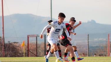 ¿Y las ligas menores? La realidad olvidada de las canchas y las lesiones de rodillas en juveniles