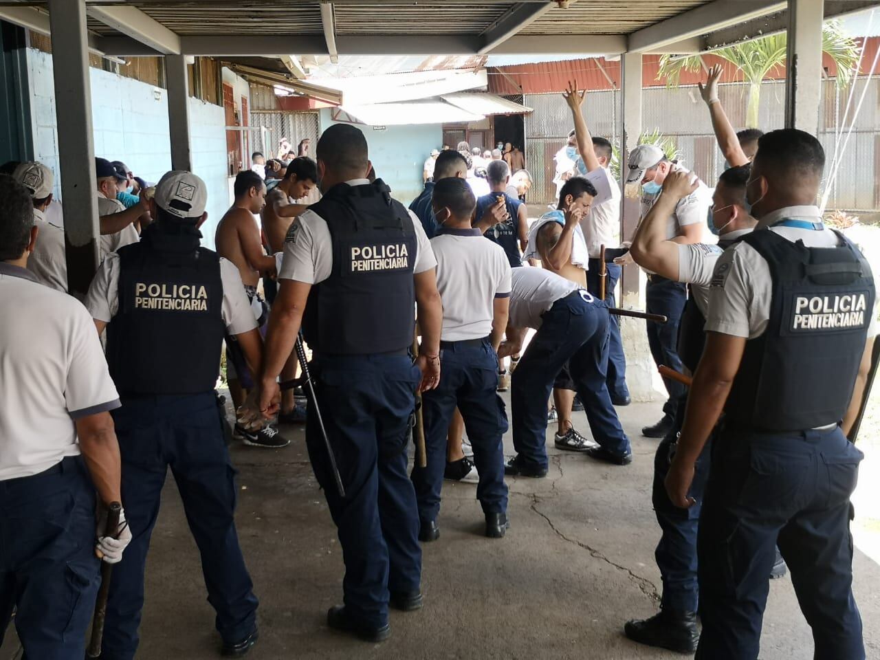 Motín en la cárcel Gerardo Rodríguez de Alajuela. Foto MInisterio de Justicia.