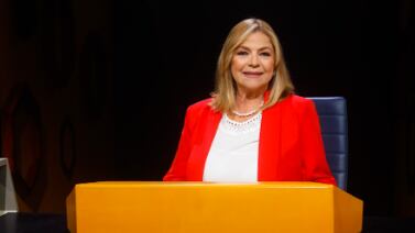 La voz que habla “a escondidas” dio su cara en Spelling Bee: ella es Rosa María Solano