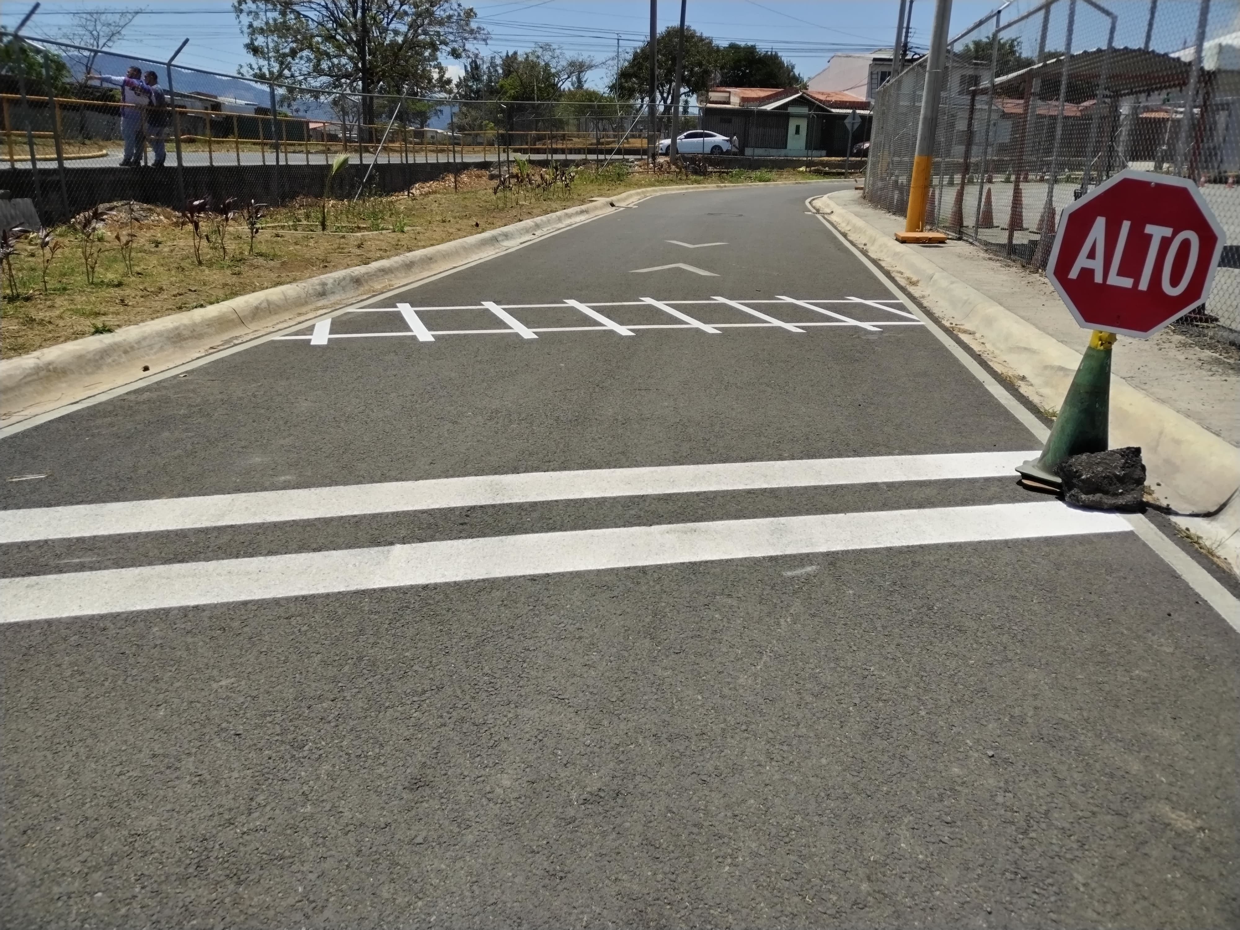 Desde que el pasado 11 de enero se abrió Ciudad Vial, ubicada a un costado del parque de La Paz. Hasta el pasado 29 de febrero, el Ministerio de Obras Públicas y Transportes (Mopt) confirma que se dieron en total 8.708 citas, en promedio 240 espacios diarios. Gary Jiménez Badilla, Jefe del Departamento de Evaluación de Conductores.