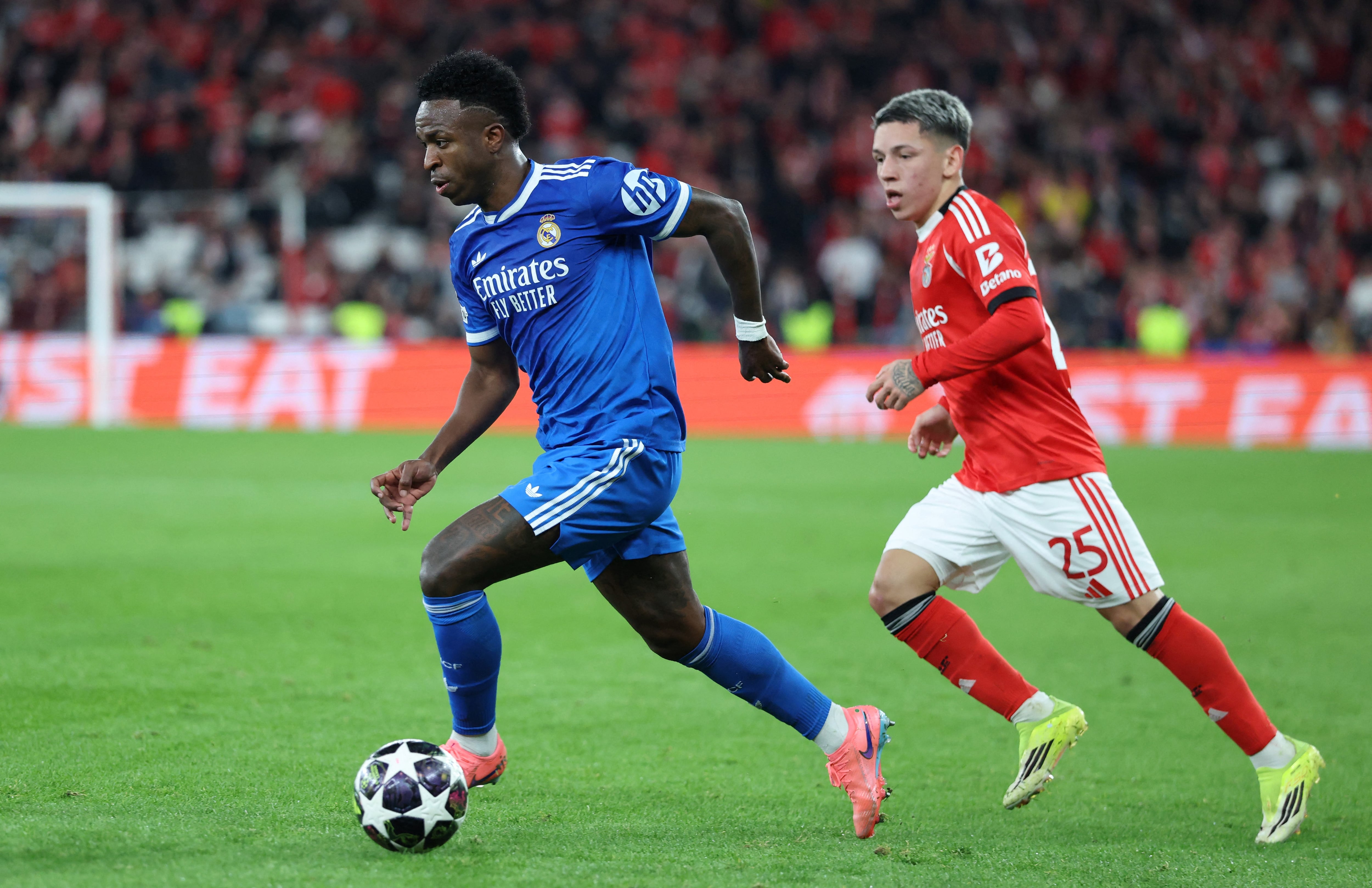 Posible incidente de racismo en el juego entre el Benfica y Real Madrid, por el repechaje de la Champions League.