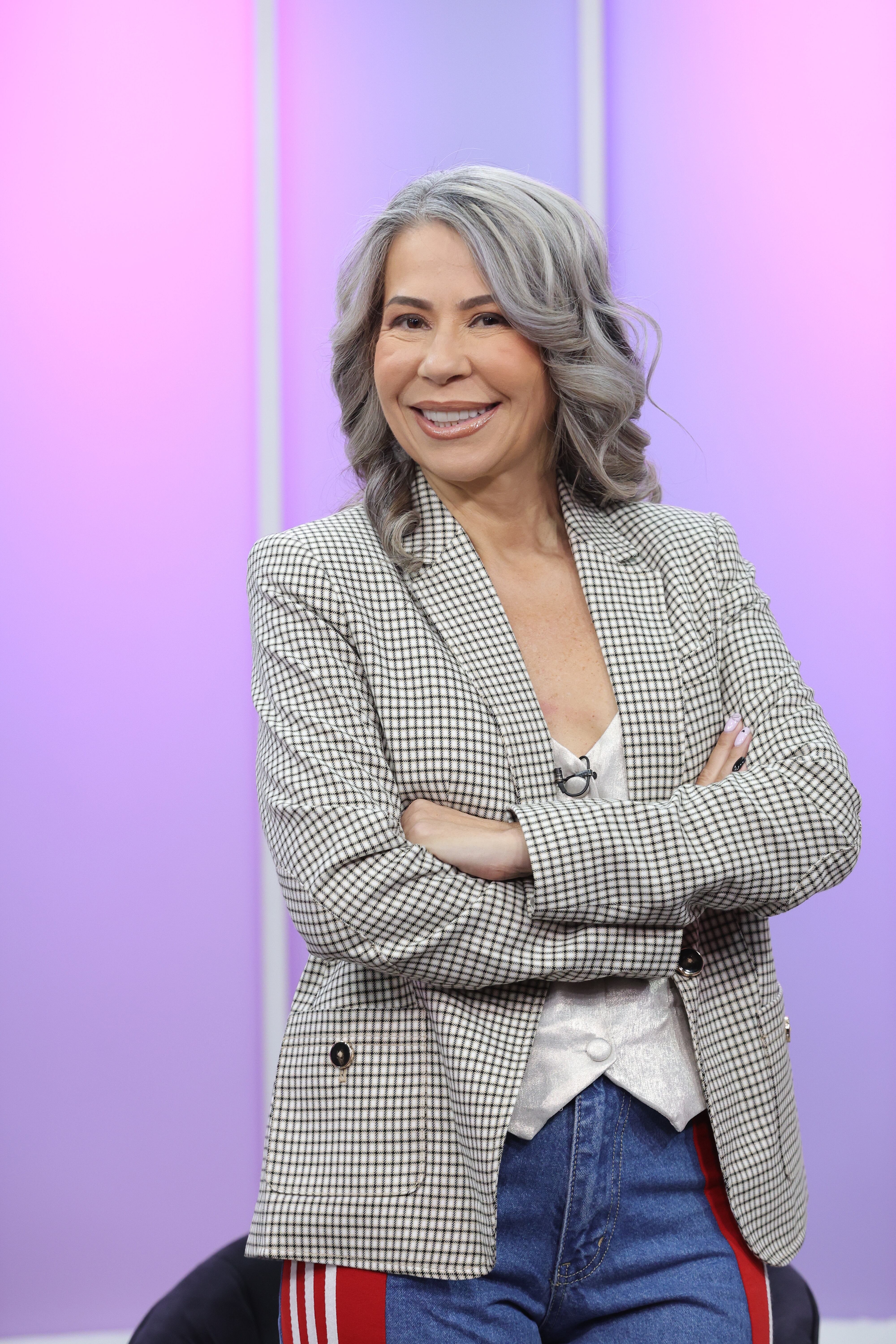 Fotos de Kattya Granados mamá Mamá de Keylin Sanchez durante programa en Canal 8 / foto John Durán