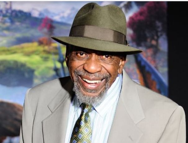 Bill Cobbs murió a los 90 años.