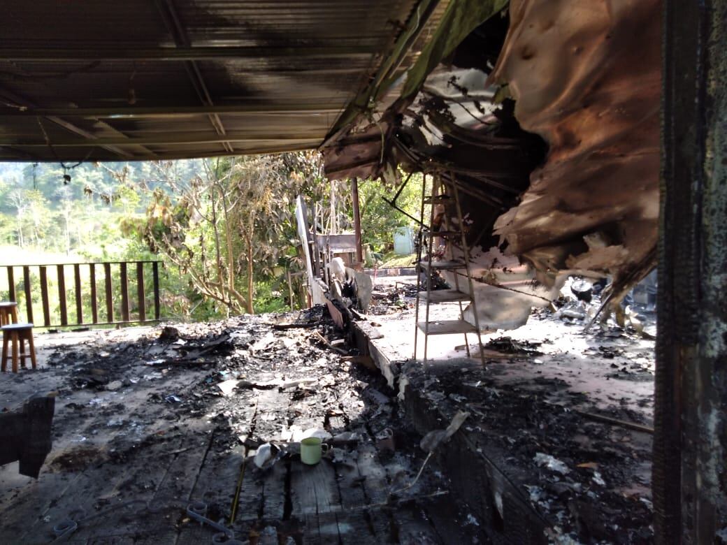 Alexander Núñez, dueño del restaurante El Rancho de Cucho, que fue consumido por un incendio. Foto cortesía Alexander Núñez.