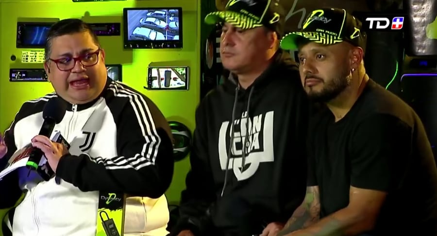 Allan Alemán vs Christian Sandoval
Programa La Platea
