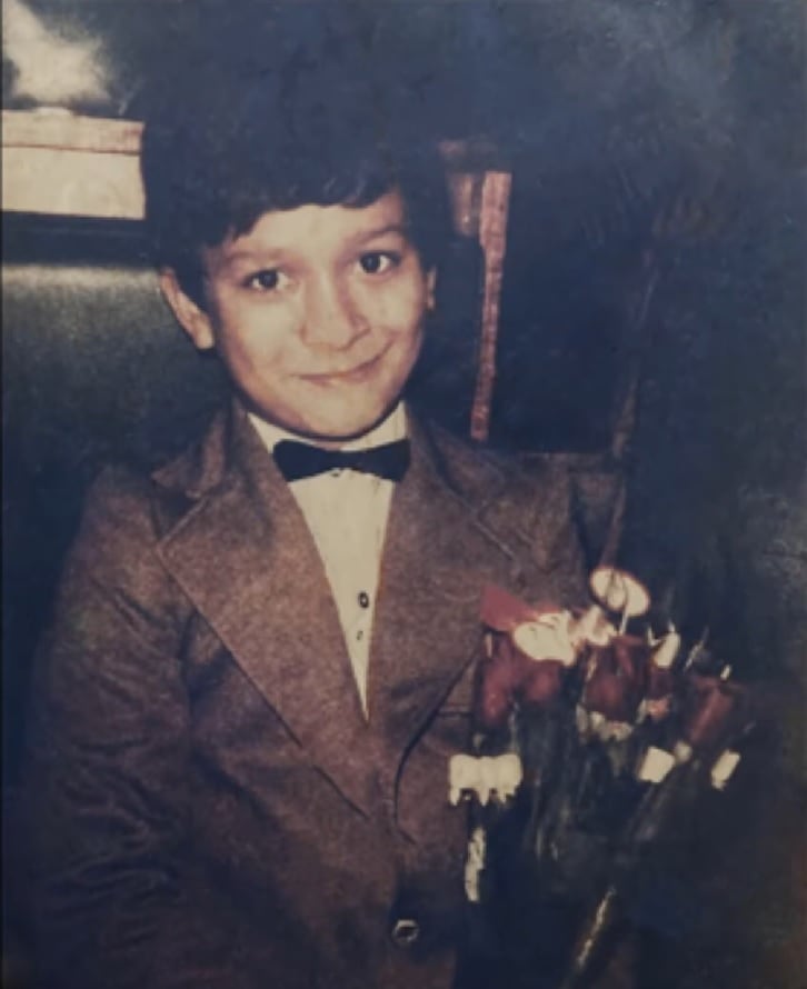 Álvaro Monge Hernández, un querido y conocido vendedor de flores, al que de cariño le decían “Cupido”. Fotodocumental Cupido, de Francisco Sánchez.