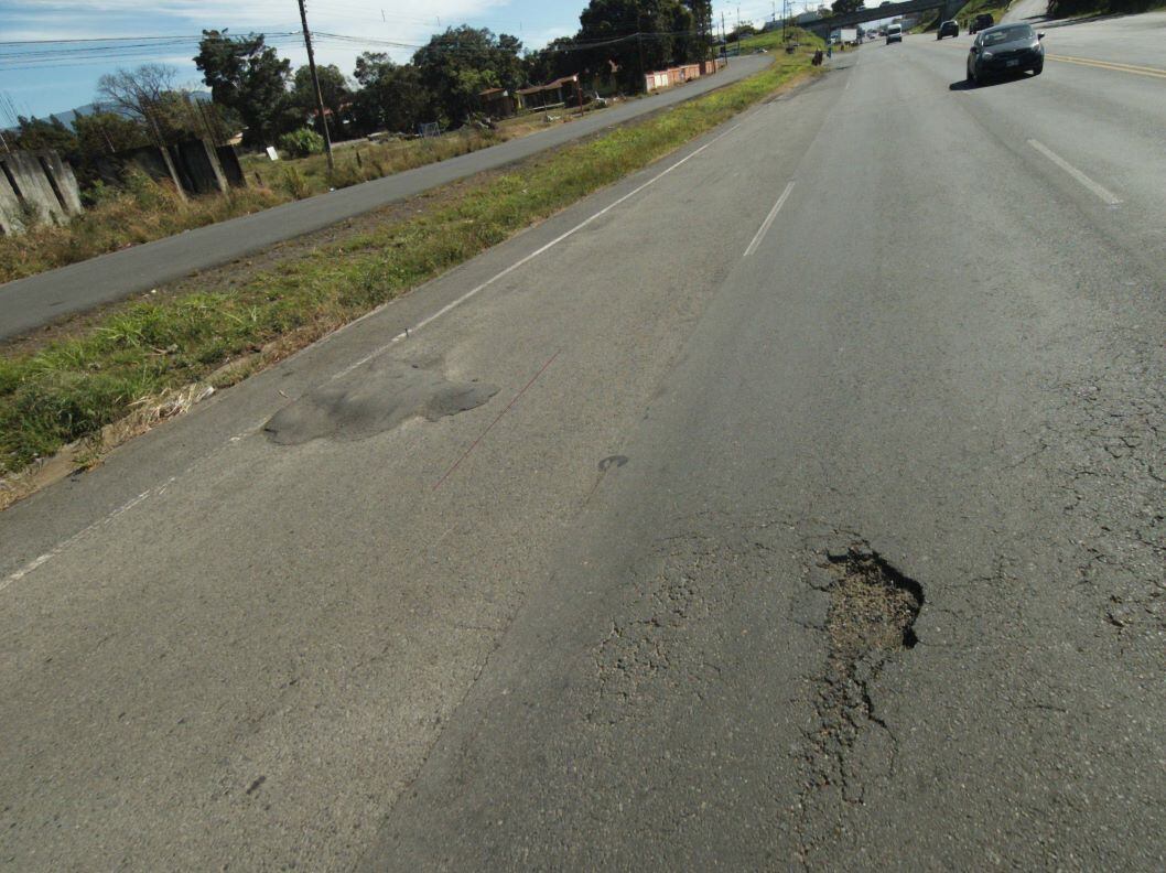 Las autopistas que conectan a San José con Alajuela (ruta 1) y San José con Orotina (ruta 3), fueron analizadas por el Laboratorio Nacional de Materiales y Modelos Estructurales de la Universidad de Costa Rica (LanammeUCR) y el resultado de ese análisis confirmó que las dos están pa’l tigre