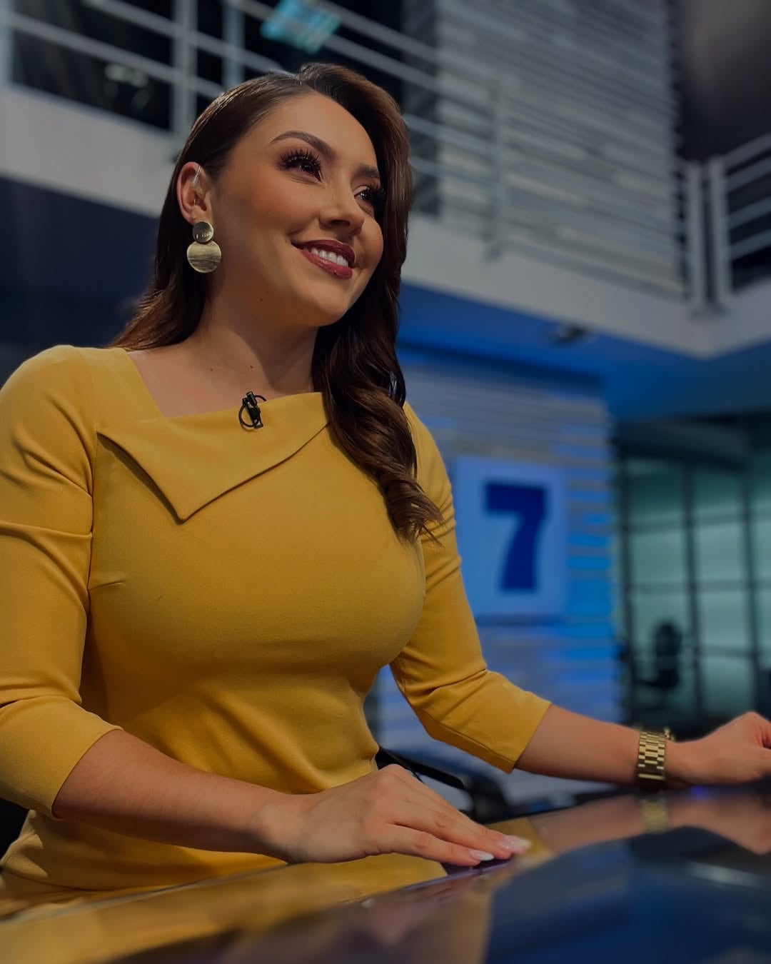 ¿Gloriana Casasola fuera de Teletica? Esto respondió periodista de canal 7