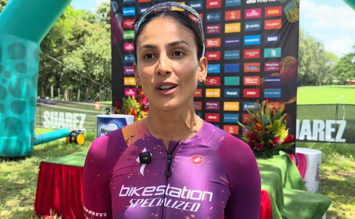 la Miss Costa Rica 2011, quien quedó entre las 10 mejores del Miss Universo ese mismo año, Johanna Solano, golpeó fuerte la mesa al acomodarse de líder de la Vuelta Máster en la categoría Máster A