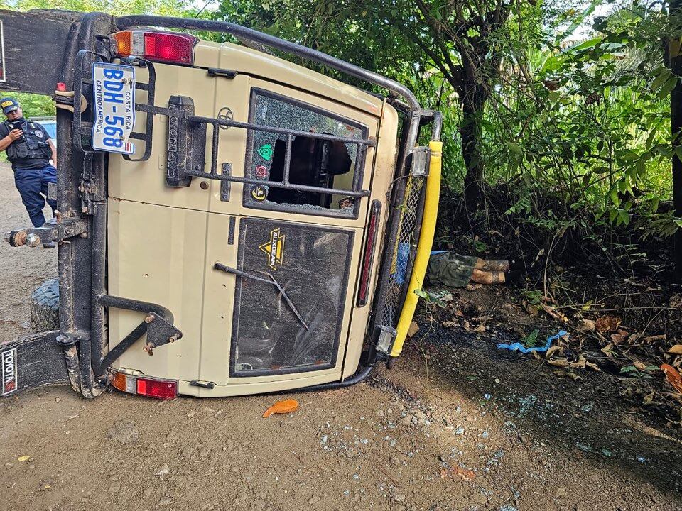 Luis William Frankel, de 42 años, falleció al volcarse el carro en el que iba en Cóbano, Puntarenas. Foto: Mi Península Noticias