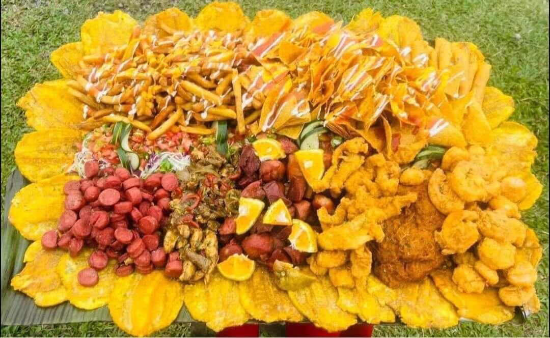 Big Boy es un restaurante que se ubica en Pococí y se especializa en platos surtidos de gran tamaño. Cortesía.