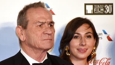 Tommy Lee Jones y su familia se pronuncian por muerte de su hija