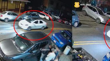 Dos carros serían clave para dar con asesinos de hombre al que lanzaron a poza