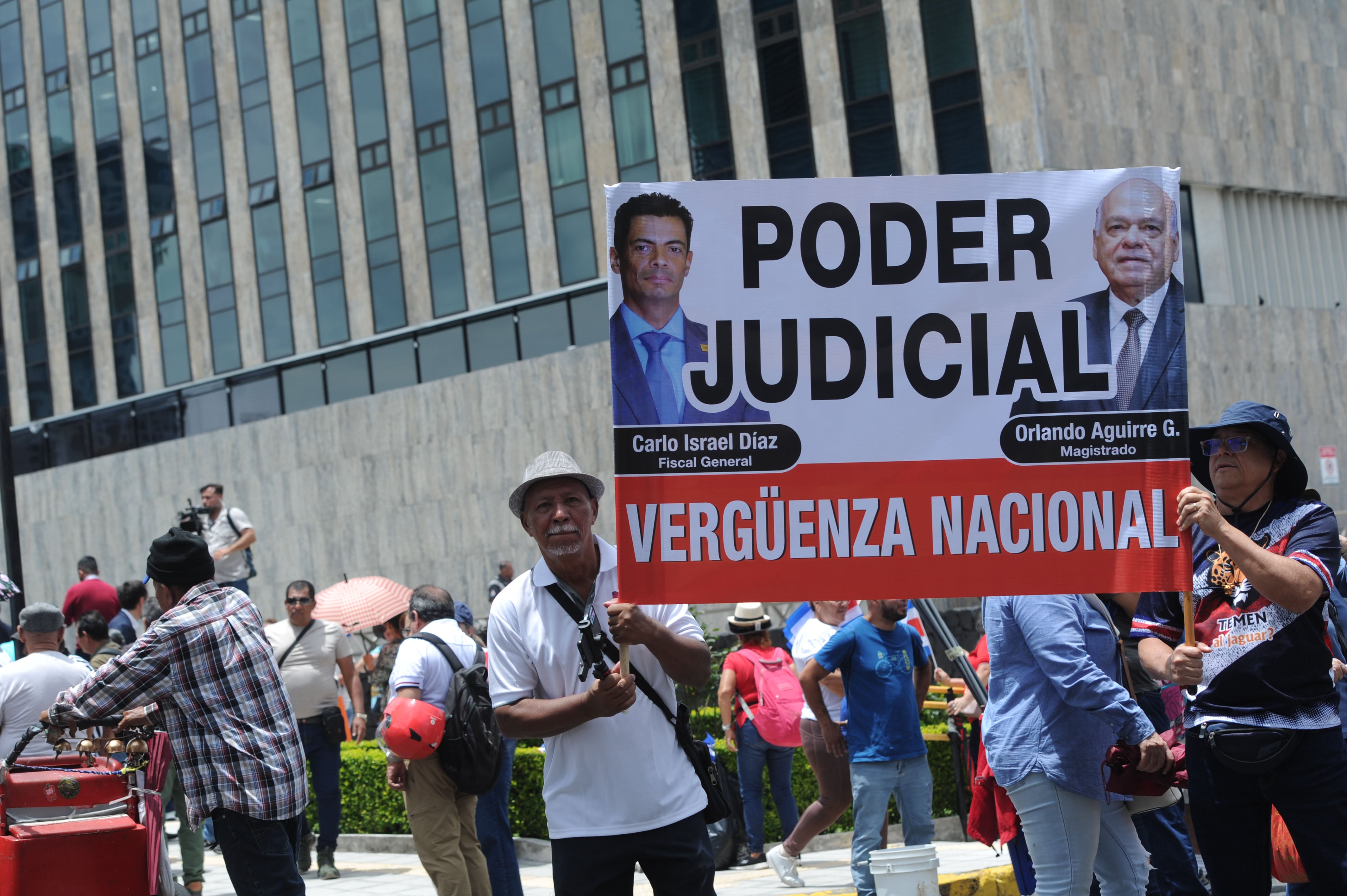 03/08/2026 San José, Corte Suprema de justicia llagada de los diputados y de la Sra Presidenta Laura Fernandez / Marvin Caravaca.
