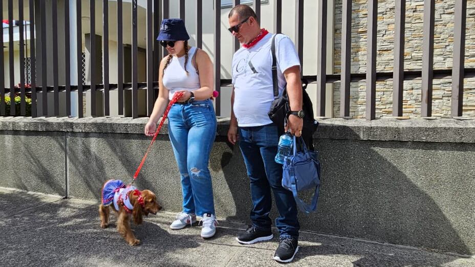 Desfile del 15 de setiembre en Desamparados