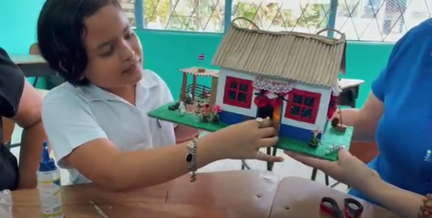 Imágenes del video de la canción "Imagina, crea y crece en libertad" para celebrar las fiestas patrias 2023.