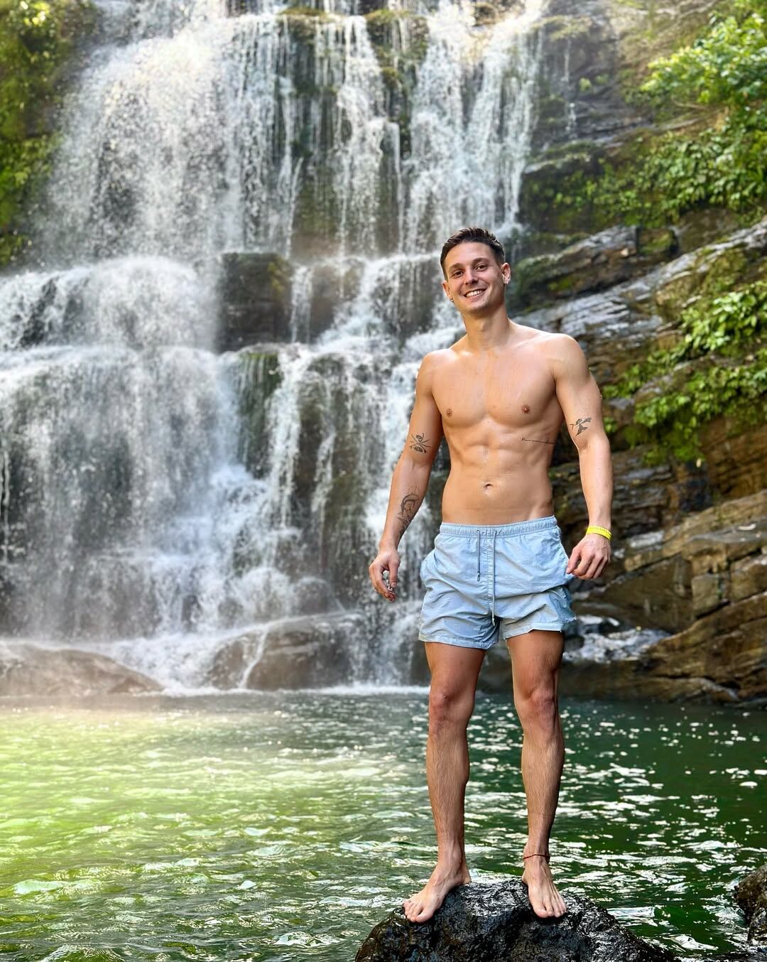 Influencer argentino Franco Listorti de visita por Costa Rica