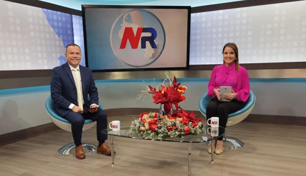 Roberto Brenes y Alejandra Araya en Noticias Repretel
