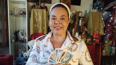 Tarotista le leyó las cartas a Maribel Guardia y lo que dicen podría preocupar a Imelda Garza