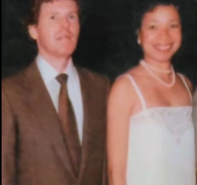 El caso por el asesinato de Lita McClinton de 35 años durante muchos años parecía que iba a quedar en la impunidad, durante 19 años su esposo el gringo multimillonario James Vicent Sullivant de 71 años estuvo en fuga.