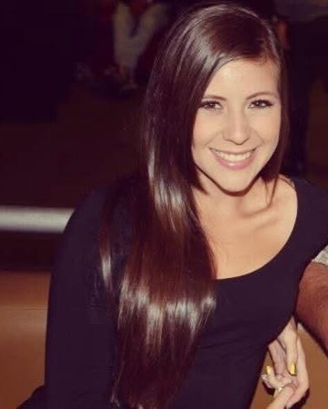 Mimi Ortiz dejó ver algunas fotos del recuerdo de cuando estaba en sus “veintes”