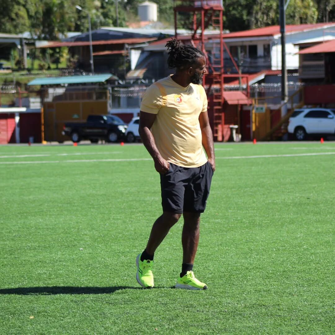 Así amaneció Víctor "Mambo" Núñez, luego del pleito al finalizar el juego entre Saprissa y Herediano. Instagram.
