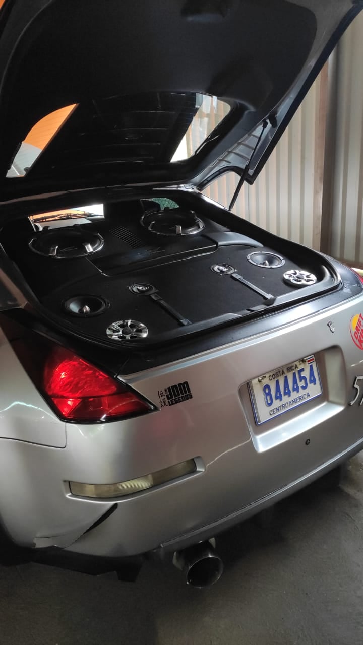 Chuzo de la semana, Nissan Z 350, 2003, Alonso Mora