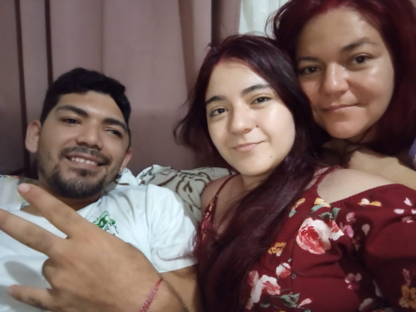 Gabriela Durán está dedicada al cuido de su hijo, su familia está feliz de tenerlo con ellos luego a todo lo que han pasado