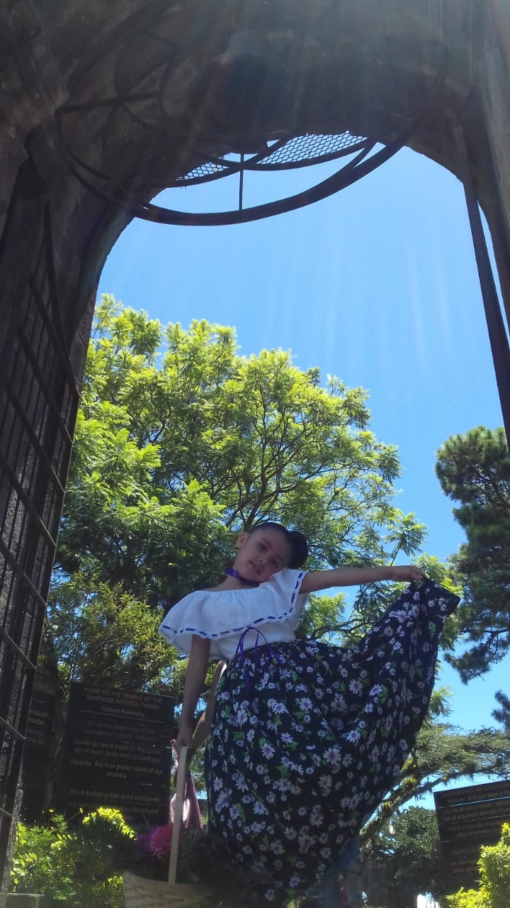 Mariser Picado de Nace una estrella