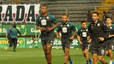 Saprissa sufre una baja que duele mucho para jugar ante Herediano ¿Tiene cómo suplirla?