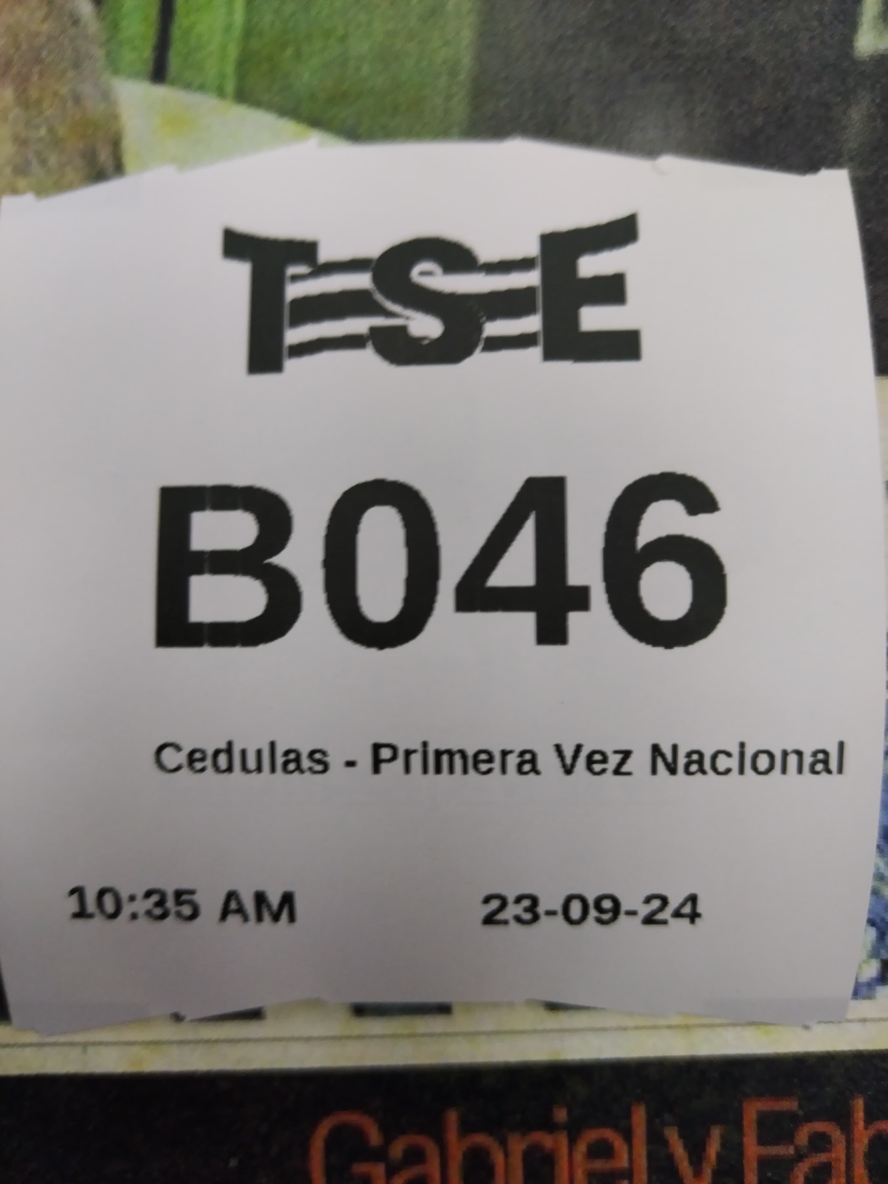 ¡Ya tenemos cédula! Así como lo lee familia de La Teja. Este domingo 29 de setiembre estamos cumpliendo los 18 años de edad y ahora sí, agárrense porque si siendo menores logramos convertirnos el periódico número uno del país tanto en papel como en Internet, siendo mayores de edad se vienen grandísimas cosas más.