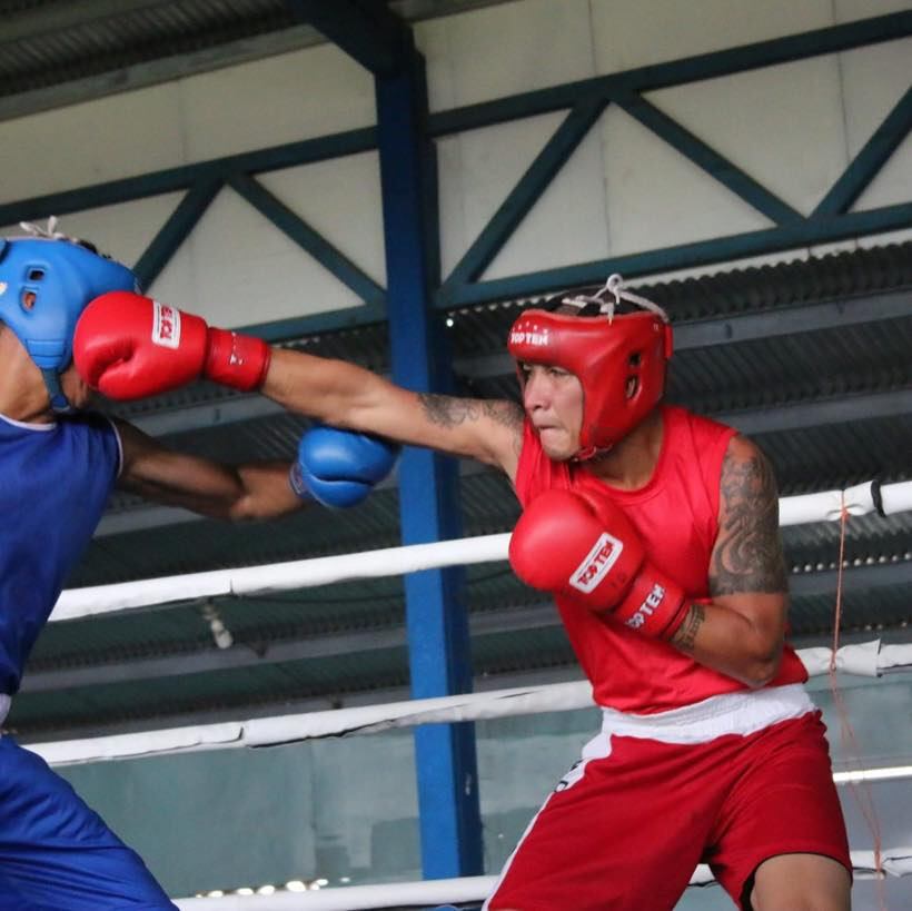Guarda fallece al chocar su carro contra bus manejado por compañero de trabajo. Foto tomada de Facebook.