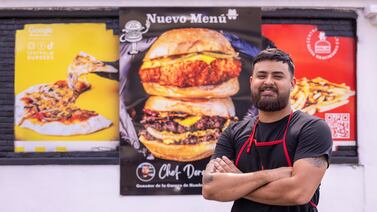 El campeón de “Guerra de Hamburguesas” abre local, conquista paladares y causa sensación