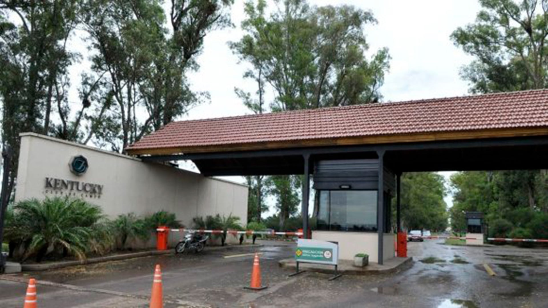 El exclusivo barrio Kentucky es el lugar adonde vivirá Keylor Navas y será vecino de Lionel Messi. Foto: Tomada de La Nación Argentina