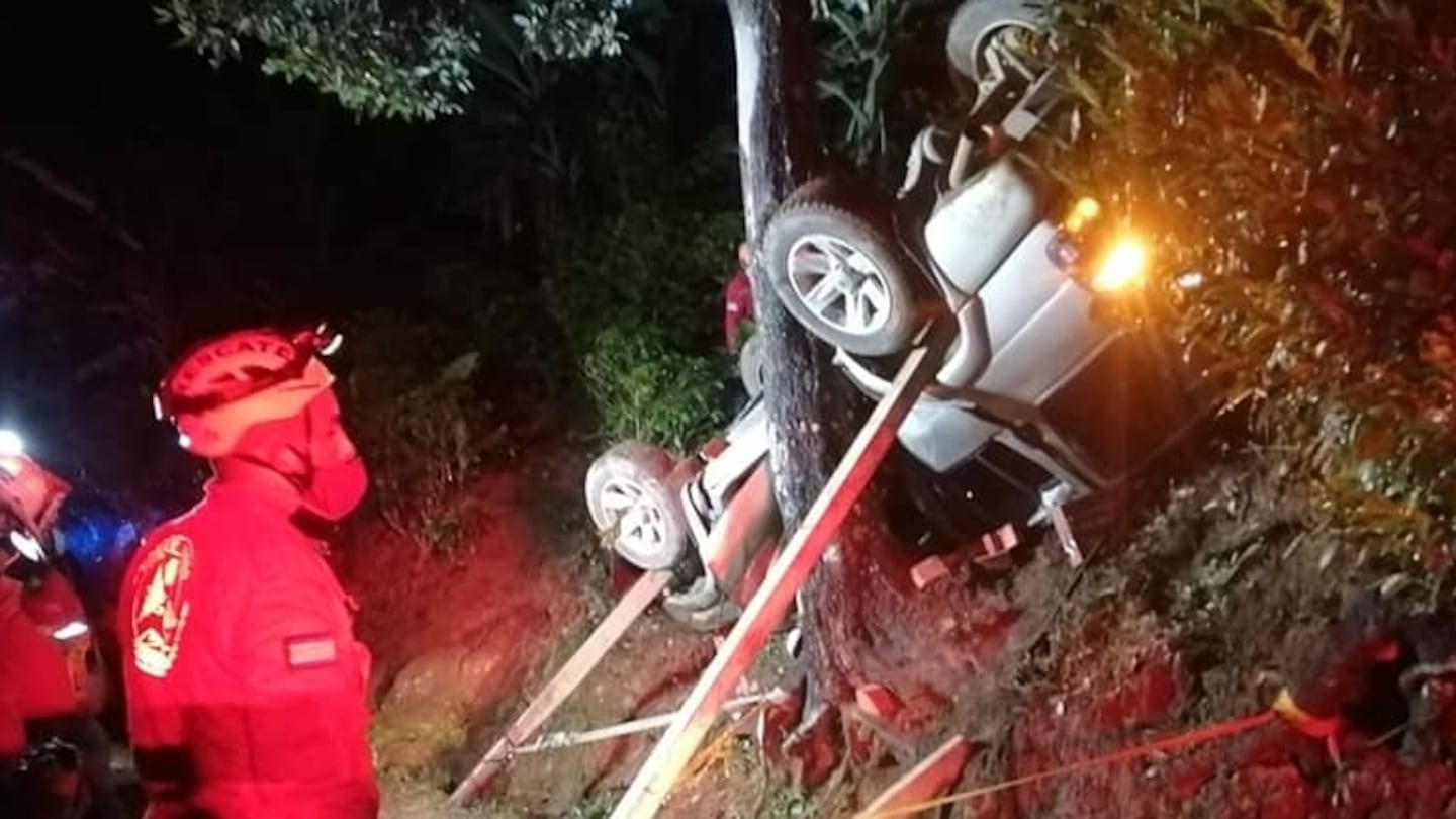Hombre muere en accidente a 500 metros de su casa | La Teja