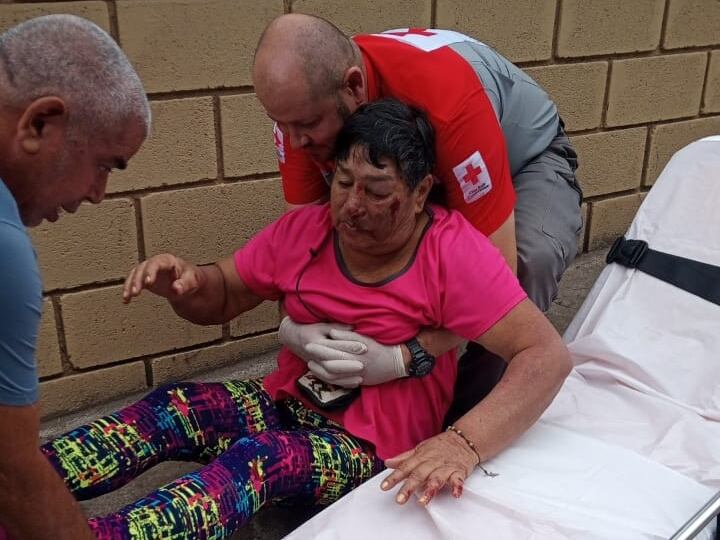 Alicia Flores, señora embestida por toro en Cartago. Foto cortesía.