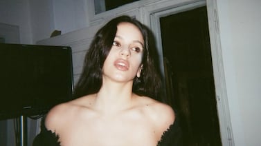 ¿Rosalia tiene novia? Fotos de la cantante con conocida modelo despierta rumores de romance