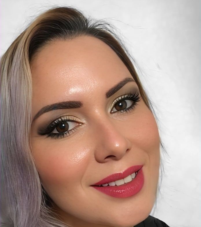 Yesenia fue encontrada sin vida el pasado viernes dentro de una casa en San Josecito de San Rafael de Heredia. Foto Facebook.