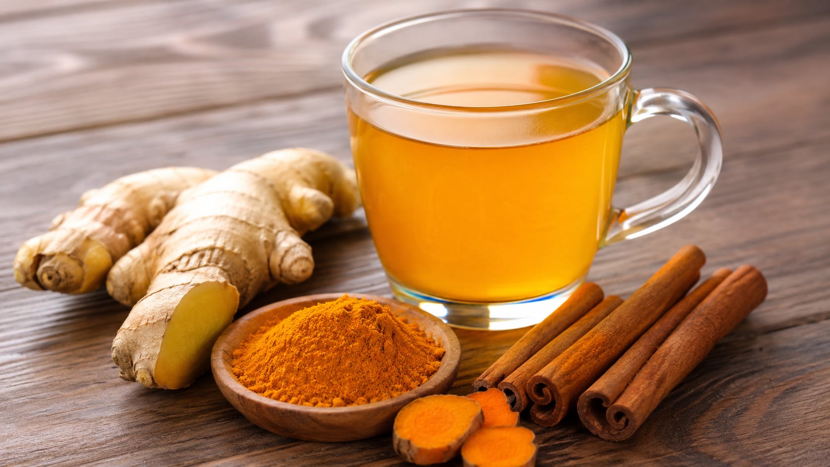 Especialistas analizan los posibles beneficios del té de cúrcuma, jengibre y canela, una infusión cada vez más presente en la rutina diaria.