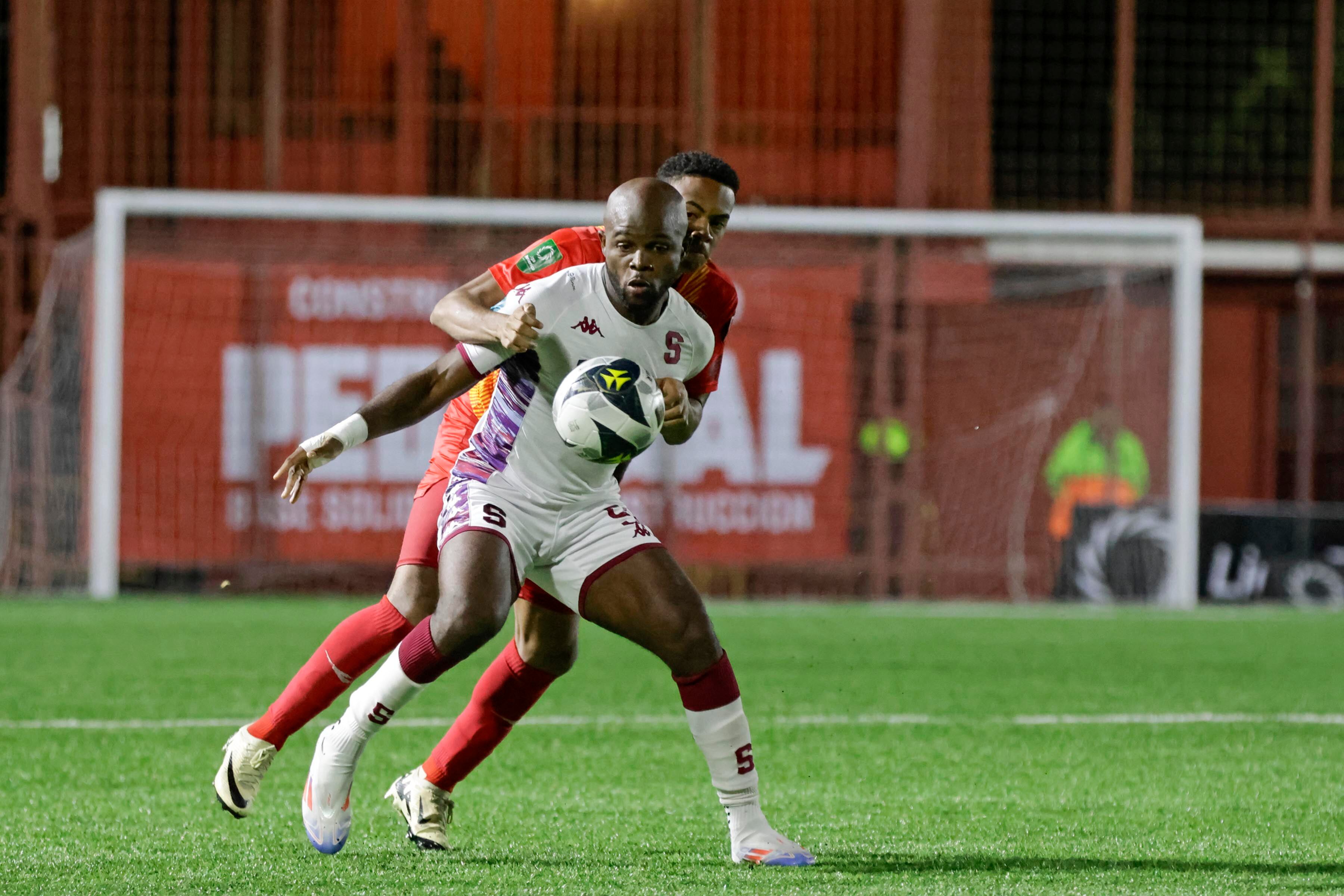 Javon East es uno de los jugadores a seguir en la final de segunda ronda entre Herediano y Saprissa.